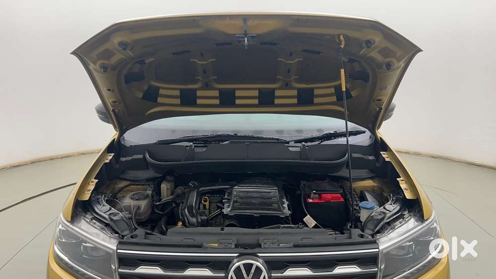 Volkswagen Taigun Topline 1.0 Tsi At (electric Seats), 2022, Petrol