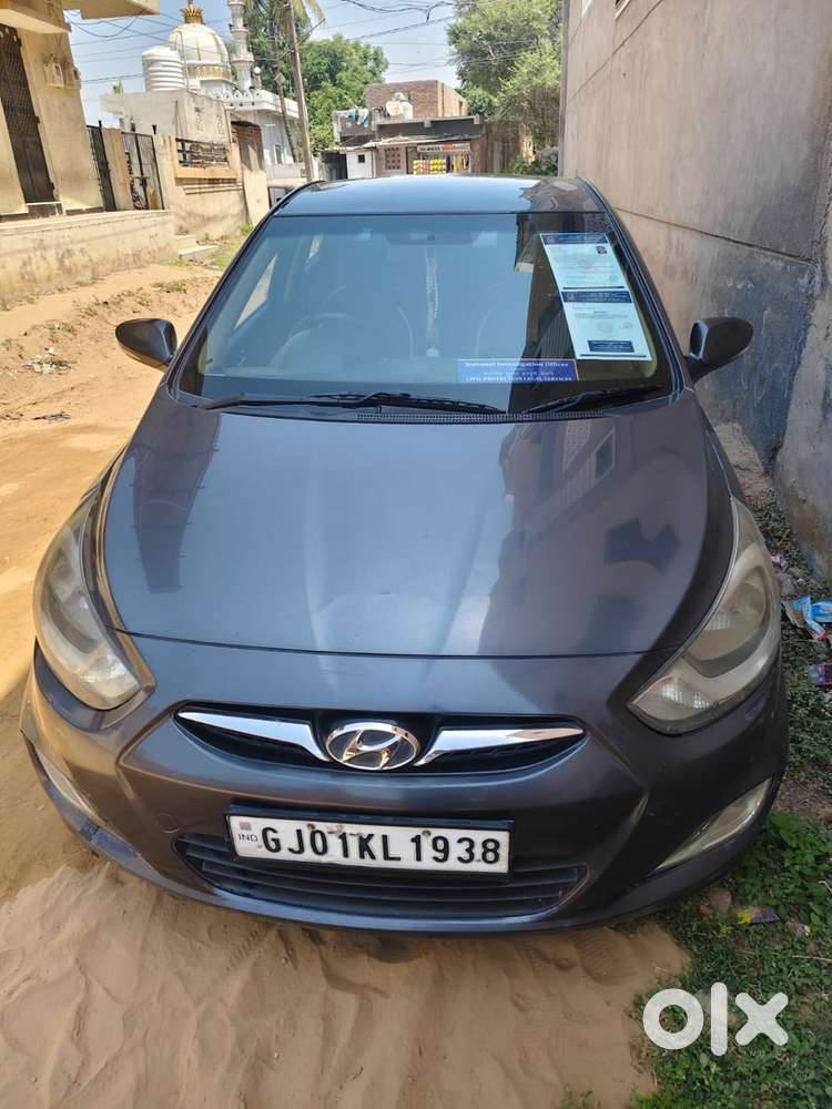 Hyundai Verna Fluidic 2012 Km Driven