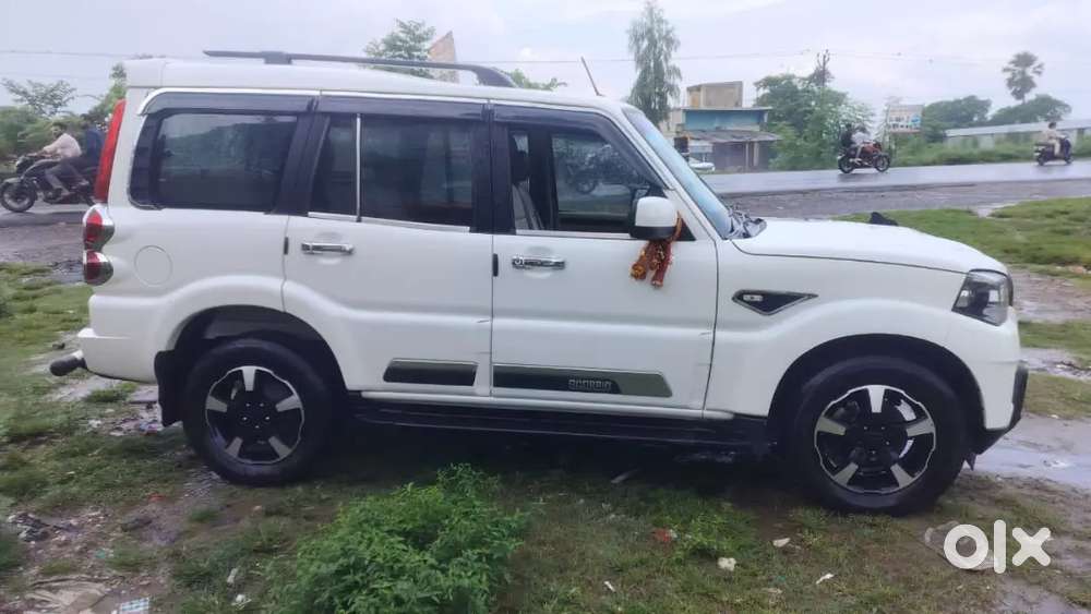 Mahindra Scorpio Classic 2025 Variant Diesel
