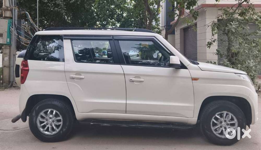 Mahindra Tuv 300 Mhawk100 T8, 2015, Diesel