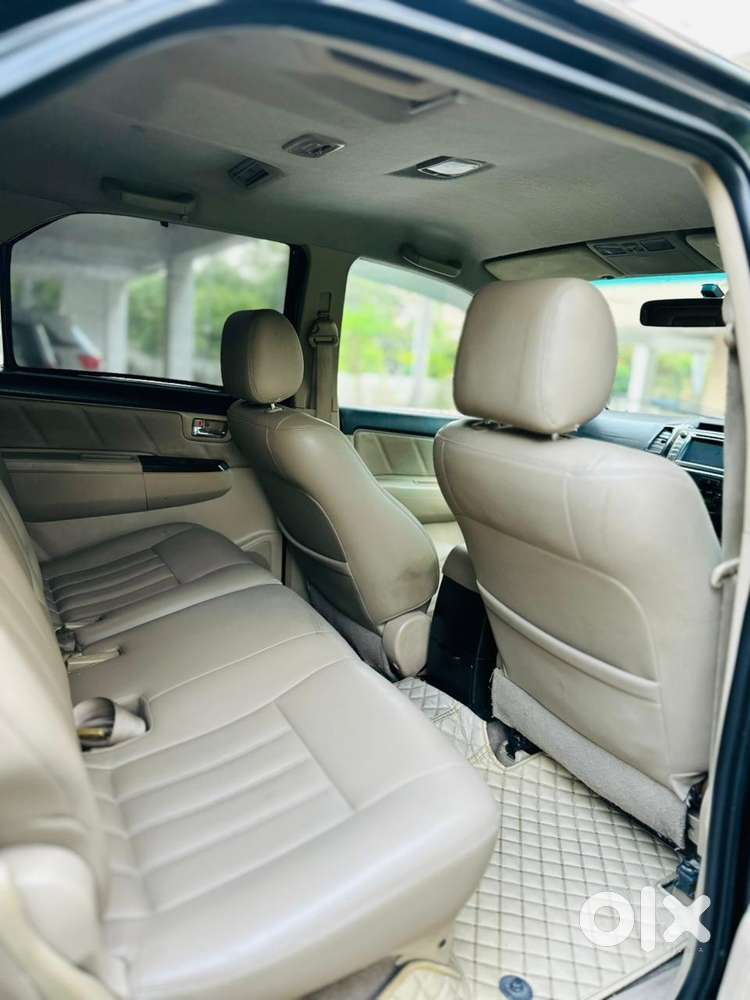 Toyota Fortuner 3.0 4x2 Mt, 2014, Diesel