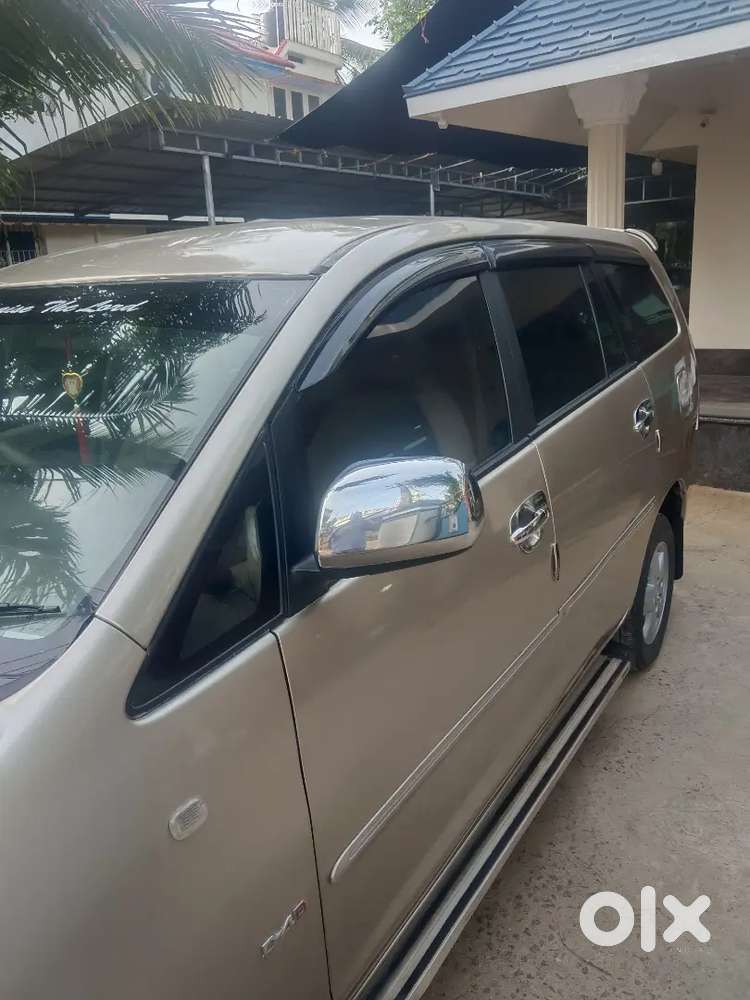 Toyota Innova 2.5 V 2008