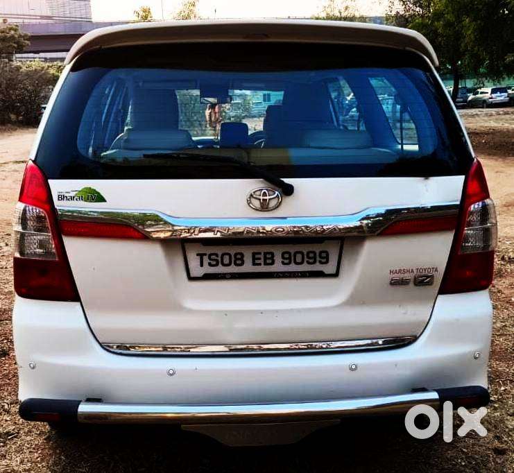 Toyota Innova, 2014