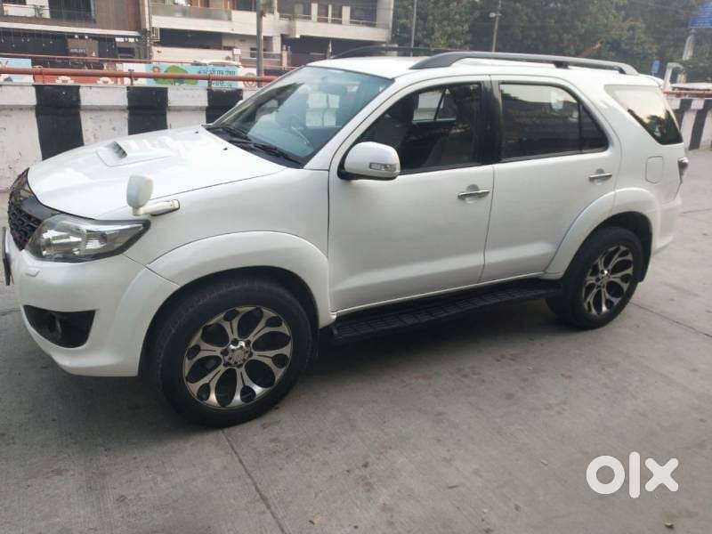 Toyota Fortuner 3.0 4x2 Automatic, 2013, Diesel