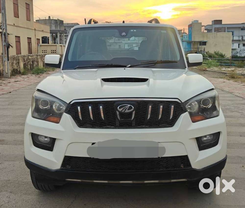 Mahindra Scorpio S10 8 Seater, 2017, Diesel