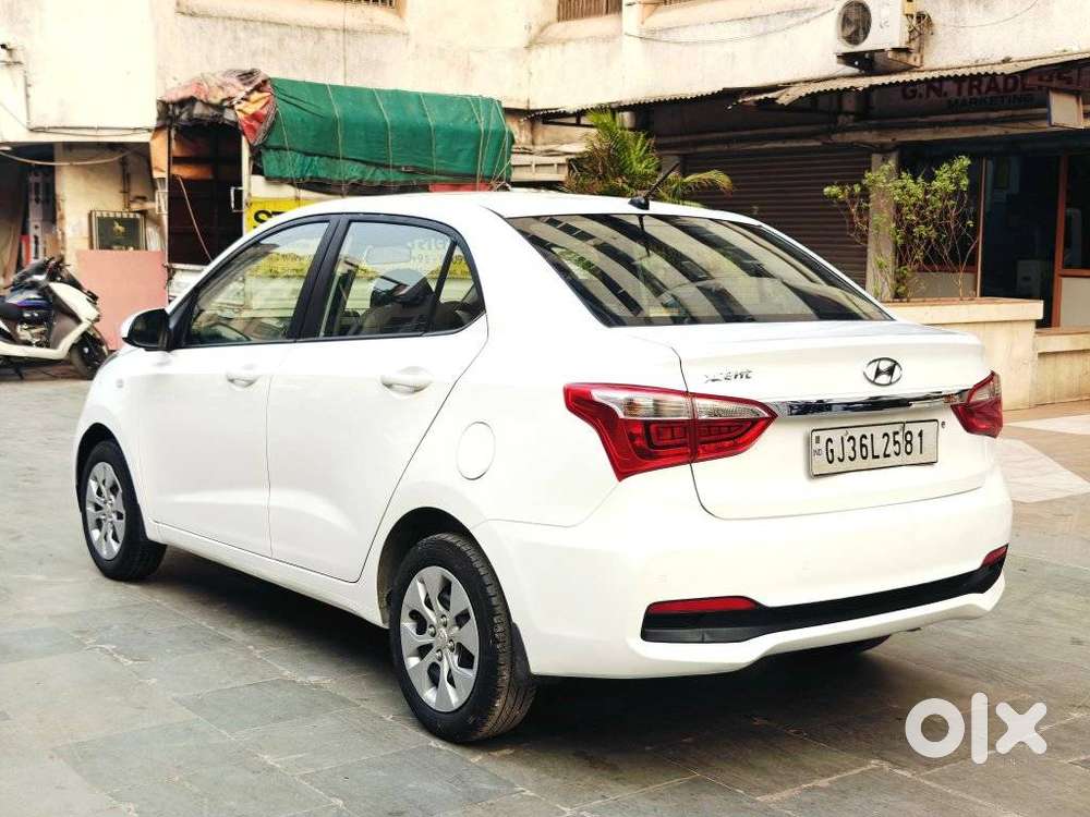 Hyundai Xcent 1.2 Vtvt S, 2019, Petrol