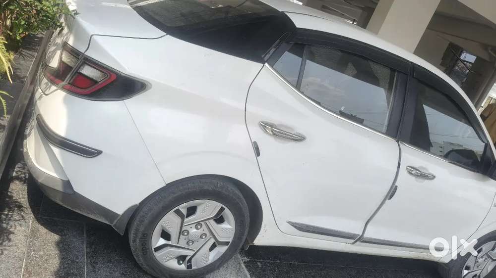 Hyundai Aura Automatic Disel