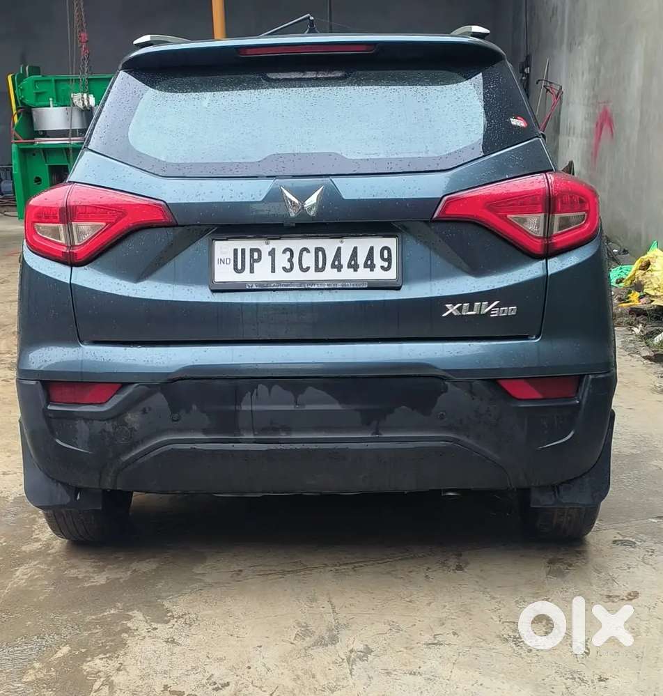 Mahindra Xuv300 2023 Variant W6 Sunroof