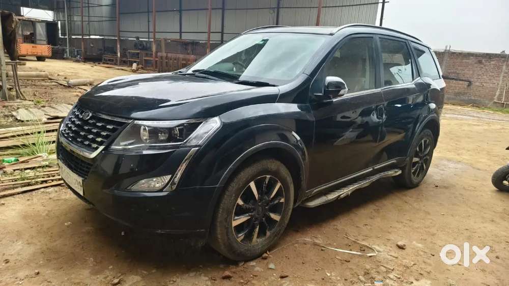Mahindra Xuv500 2020 Diesel 166799 Km Driven