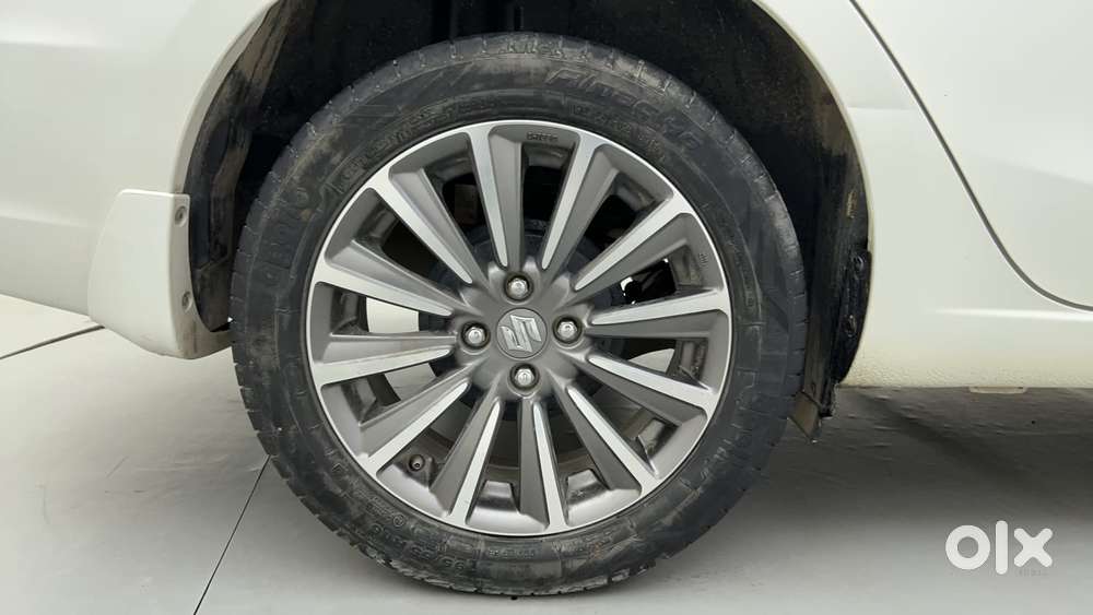 Maruti Suzuki Ciaz Alpha 1.5 At, 2022, Petrol