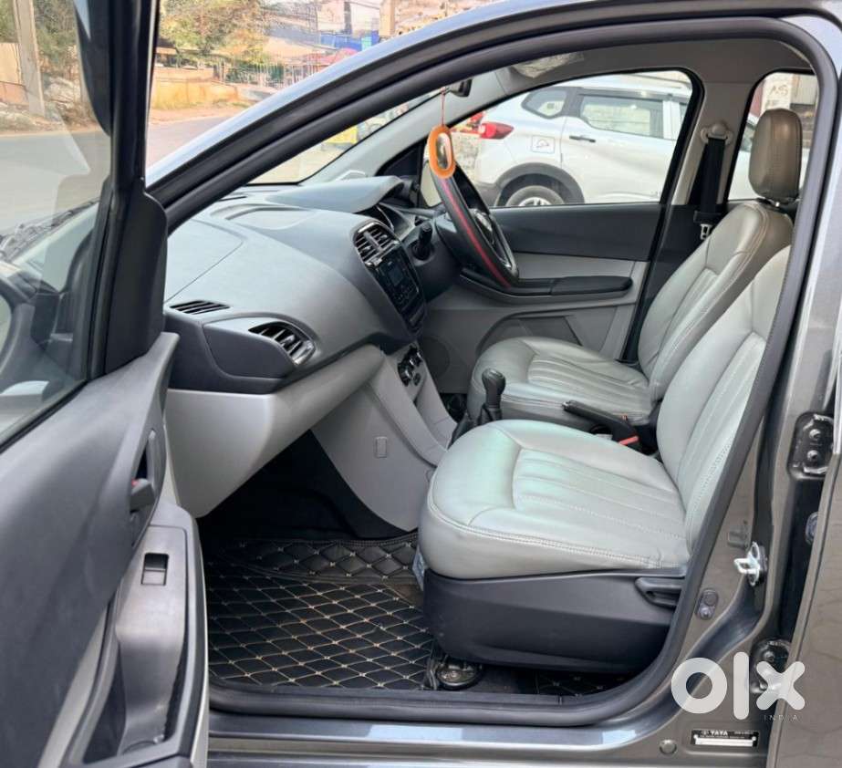 Tata Tiago 1.2 Revotron Xm, 2024, Petrol