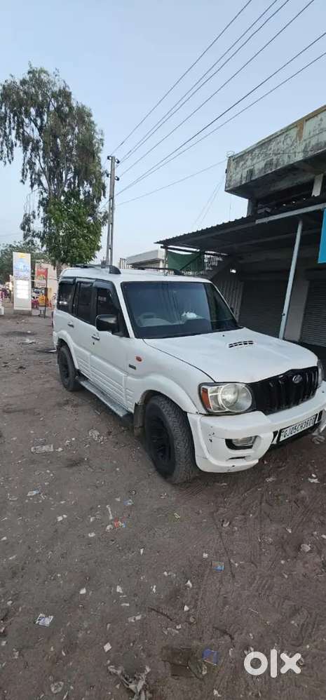 Mahindra Scorpio 2006 Diesel 80000 Km Driven