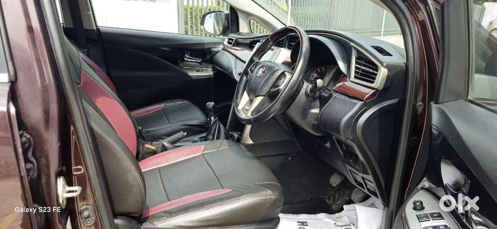 Toyota Innova Crysta 2.4 V, 2017, Diesel