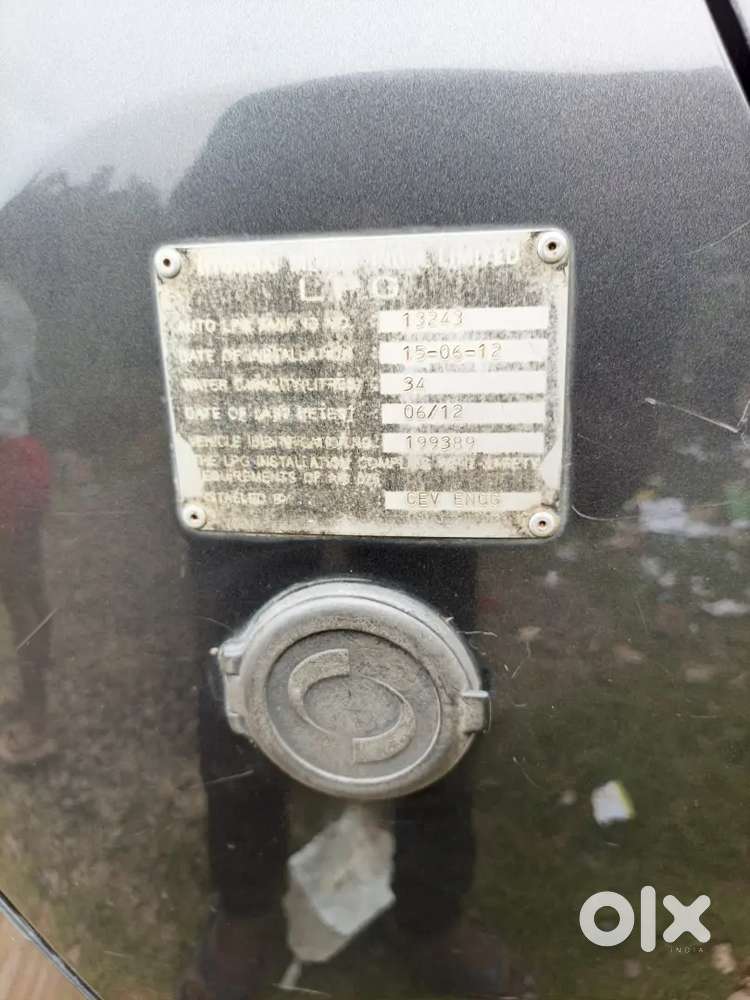 Hyundai I10 2012-95,072 Km Driven, Lpg And Petrol 2013 Registration