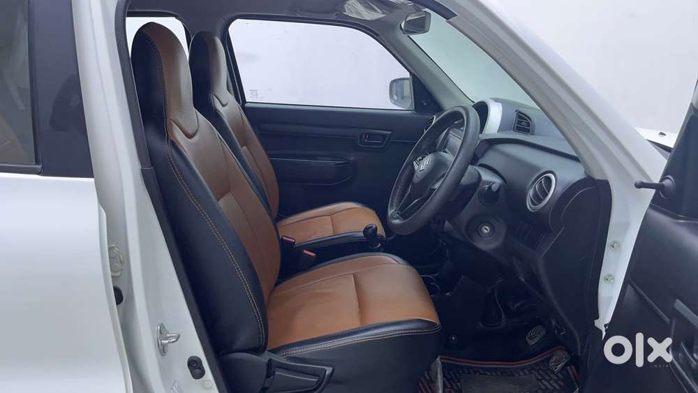 Maruti Suzuki S-presso Vxi Plus, 2022, Petrol