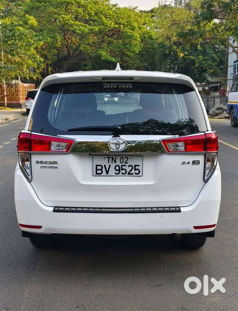Toyota Innova Crysta 2.4 G Mt, 2022, Diesel