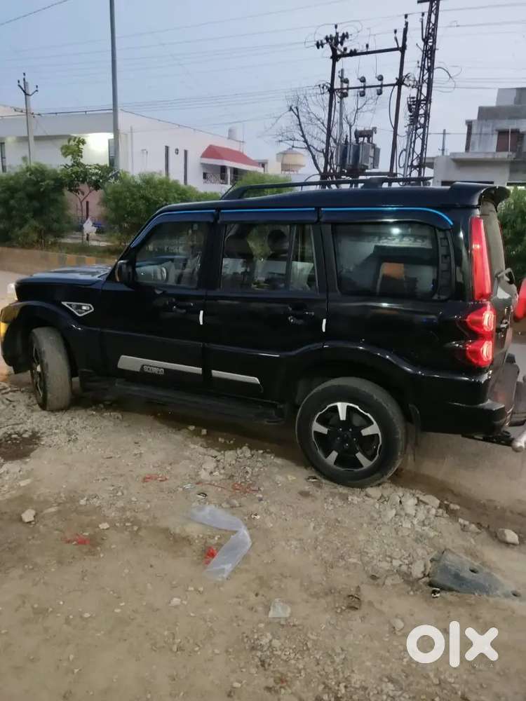 Mahindra Scorpio Classic 2023