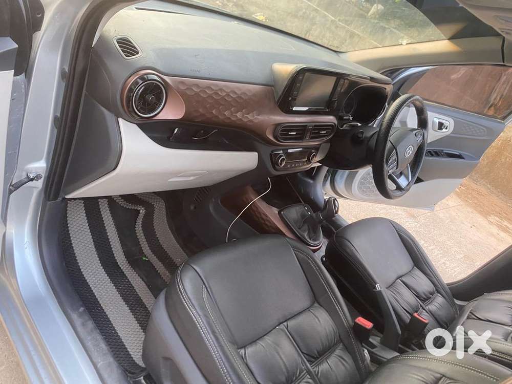 Hyundai Aura Petrol 30000 Km Driven