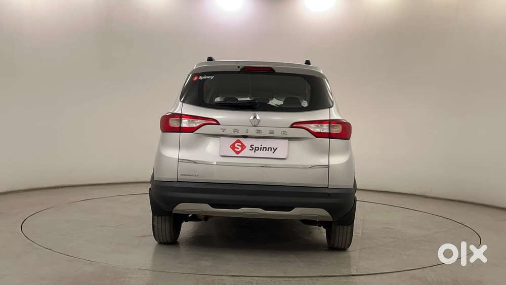Renault Triber Rxz, 2024, Petrol