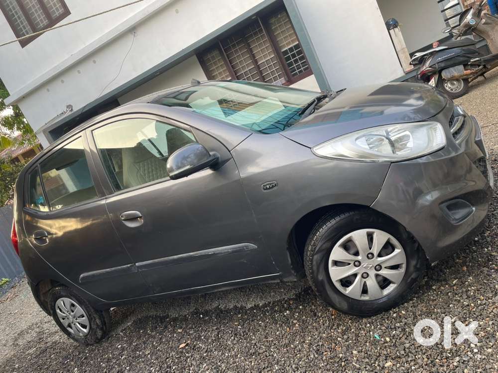 Hyundai Grand I10 2011 Petrol Car