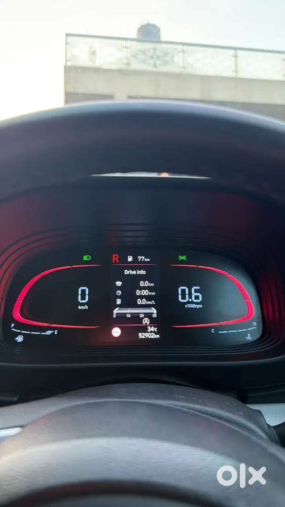 Hyundai Venue 2023 Petrol Sx 52000 Km Driven