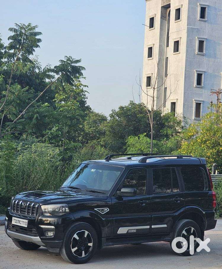 Mahindra Scorpio Classic 2.2 S 11 Mt 7 Str, 2023, Diesel