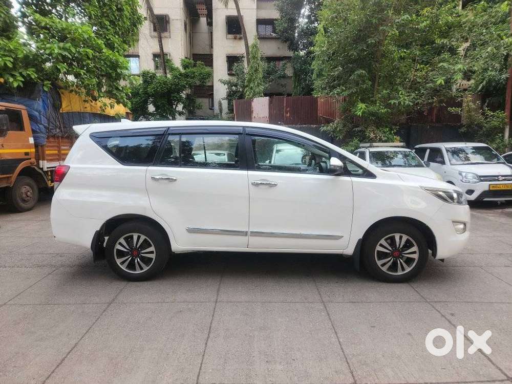 Toyota Innova Crysta [2020-ongoing] 2.4 Gx 8 Str, 2021, Diesel