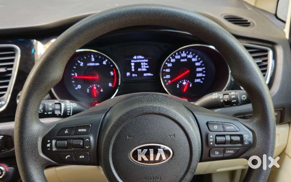 Kia Carnival Prestige, 2022, Diesel