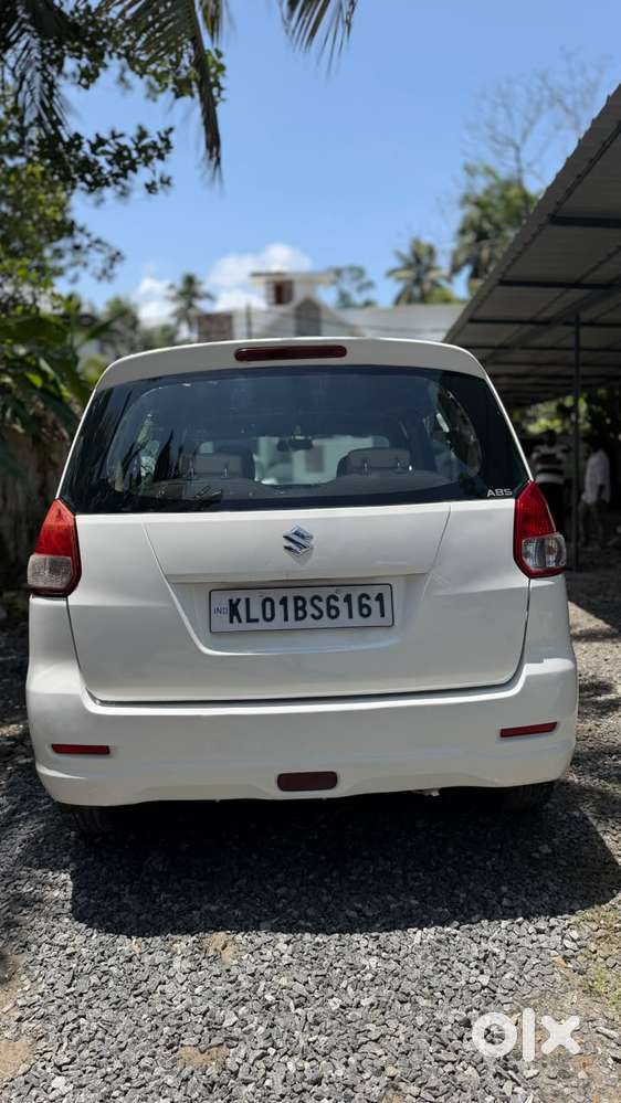 Maruti Suzuki Ertiga Vdi Shvs, 2015, Diesel