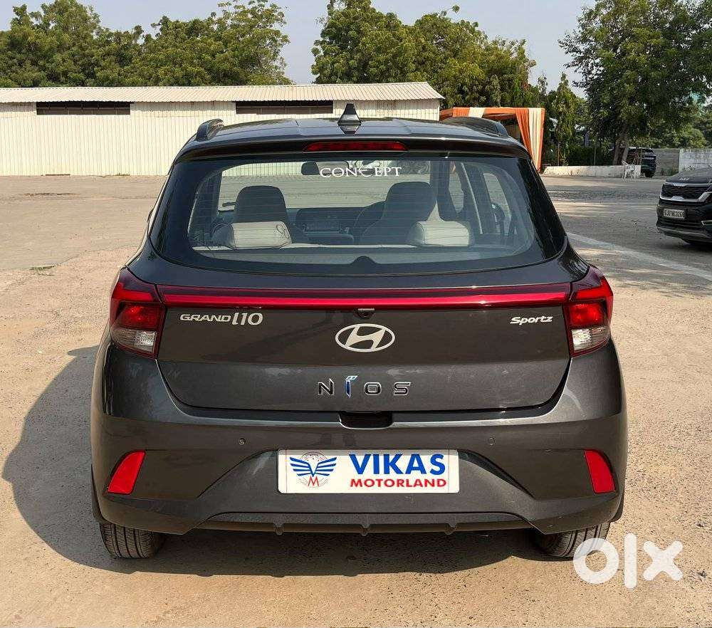 Hyundai Grand I10 Nios Sportz, 2024, Petrol