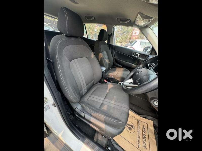 Hyundai Venue S 1.2 Petrol, 2019, Petrol