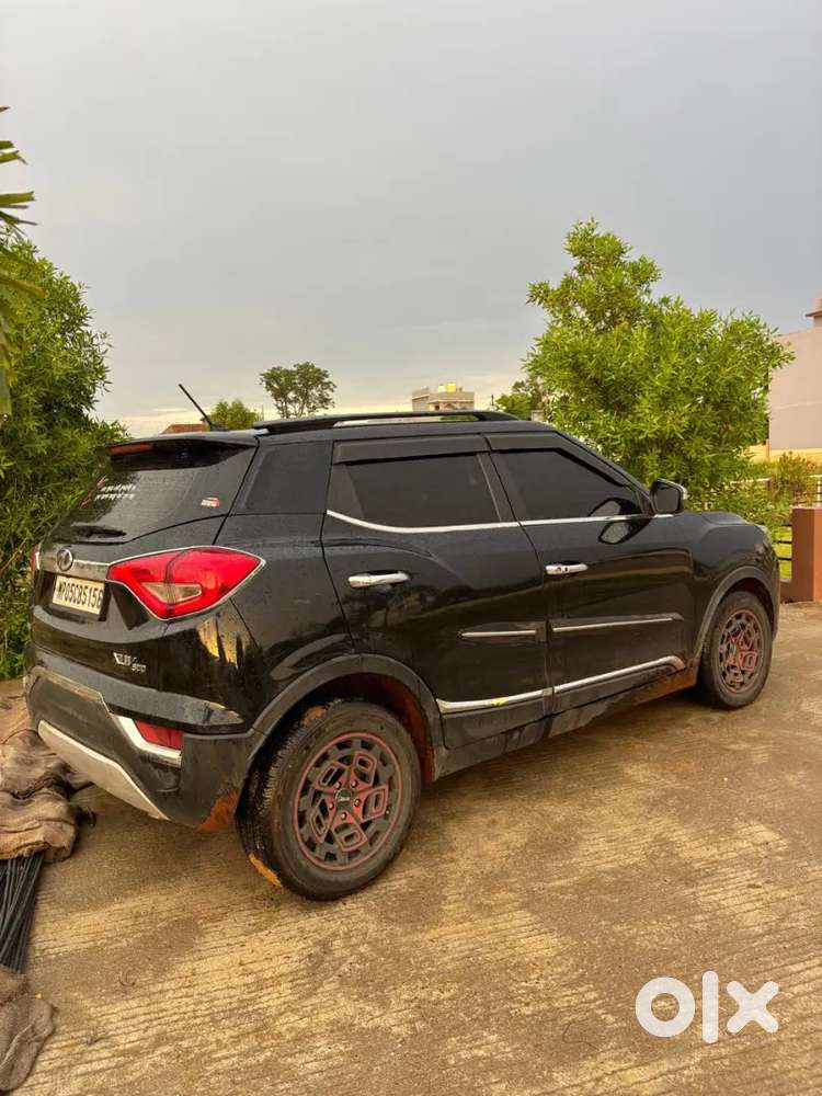 Mahindra Xuv300 2022 Diesel Well Maintained