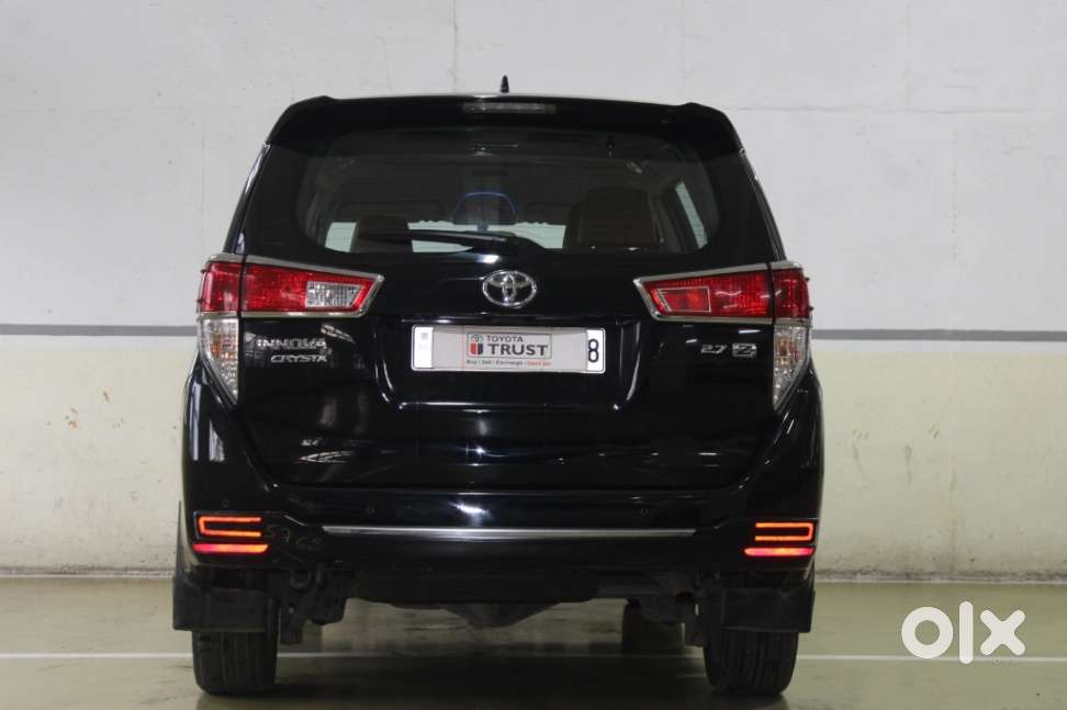 Toyota Innova Crysta 2.7 Zx At, 2016, Petrol