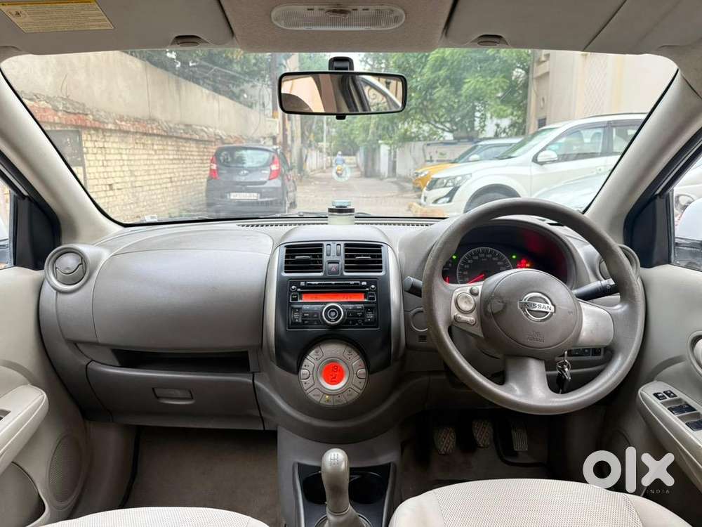 Nissan Sunny 2012 Petrol Well Maintained
