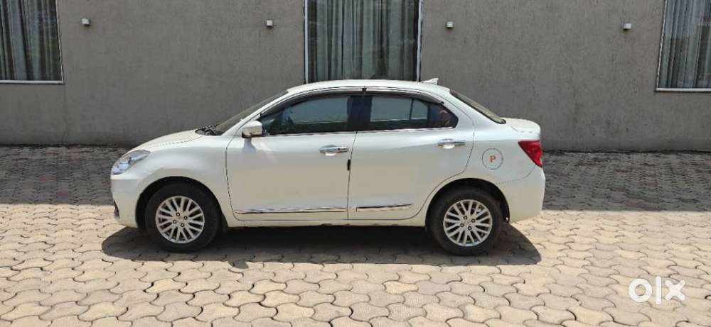Maruti Suzuki Dzire 1.2 Zxi, 2022, Petrol