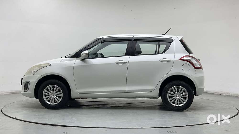 Maruti Suzuki Swift Vvt Vxi, 2016, Petrol