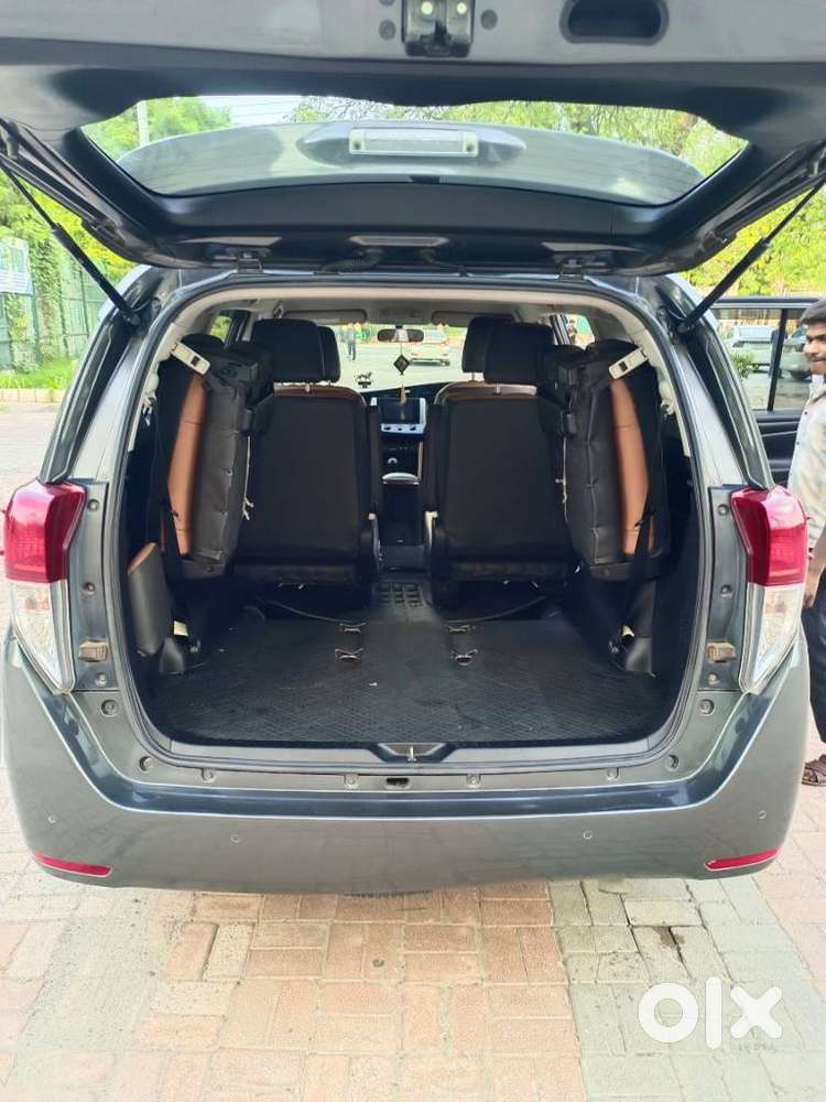 Toyota Innova Crysta 2.4 Gx Mt, 2019, Diesel