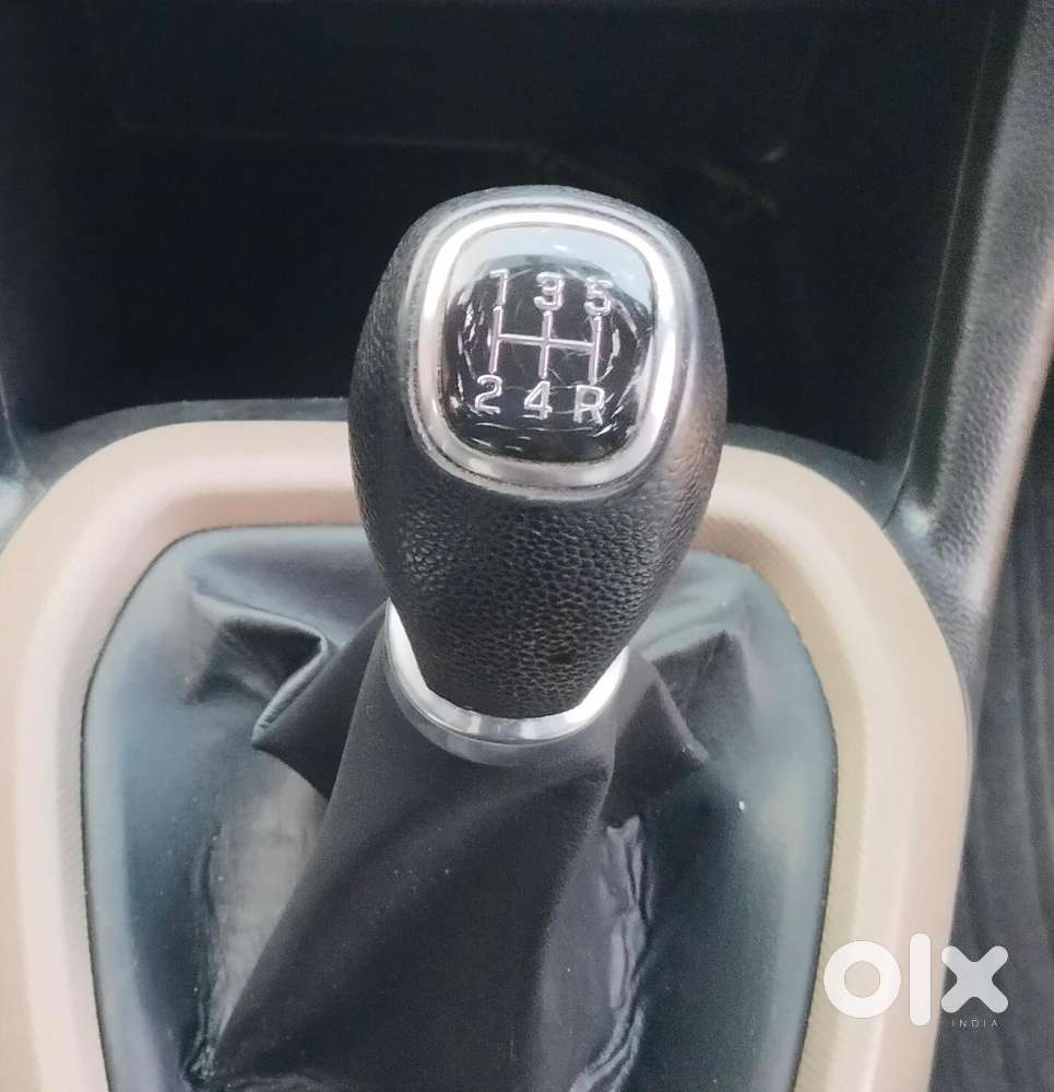 Hyundai Grand I10 2013-2016 Sportz, 2016, Petrol