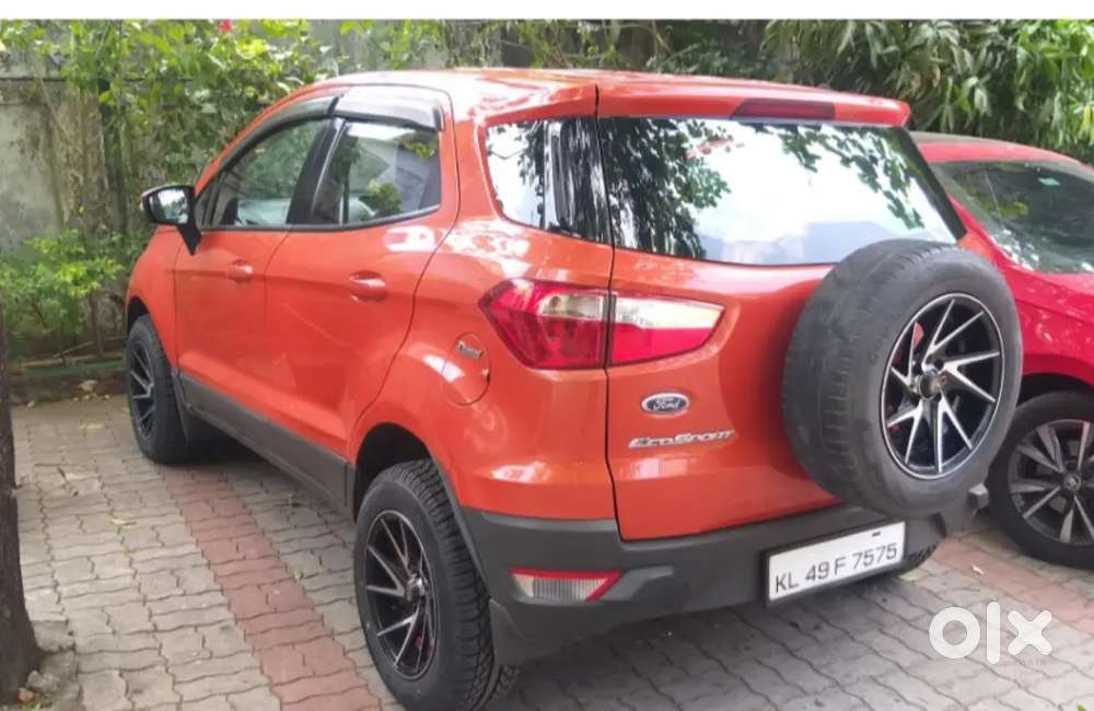 Ford Ecosport Ambient/ Convert To Titanium Look  Well  Maintained Car