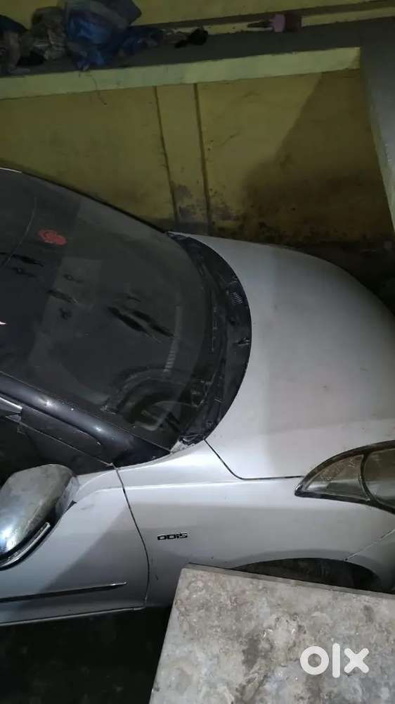 Maruti Suzuki Swift Dzire 2015