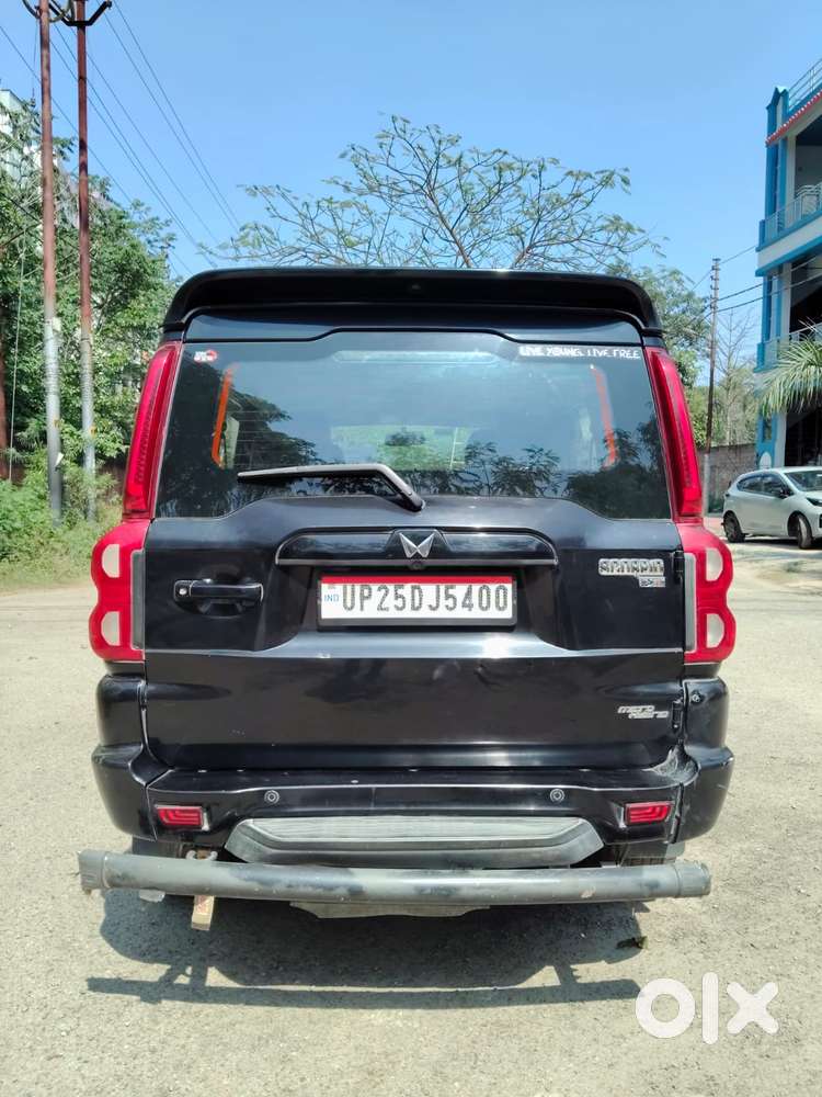 Mahindra Scorpio