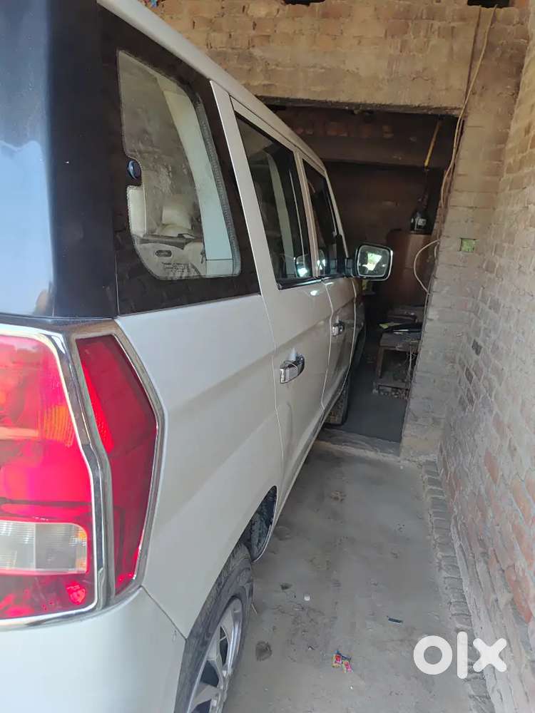 Mahindra Tuv 300 2019 Diesel Good Condition