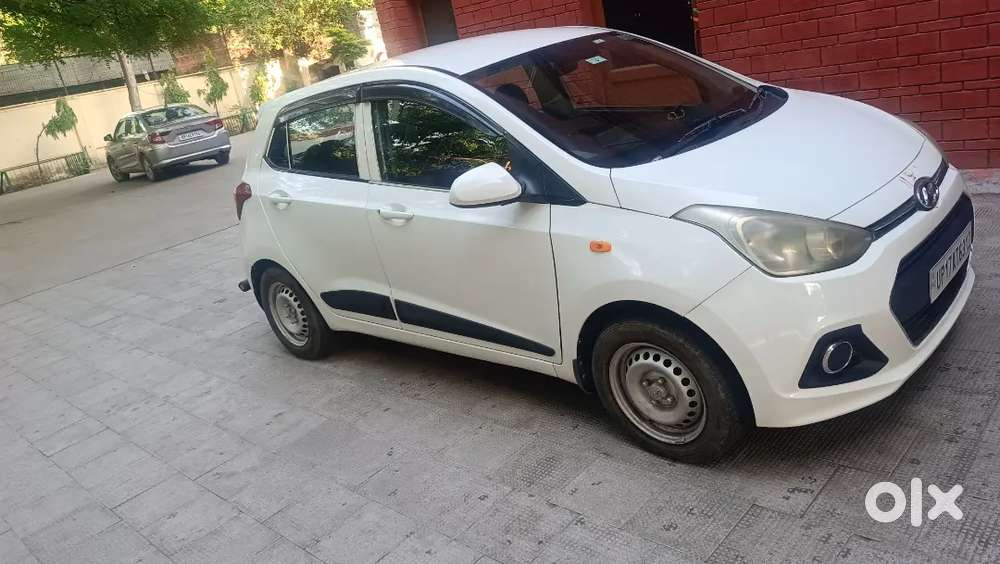 Condition Like New 
New Stereo 
Cng And Petrol