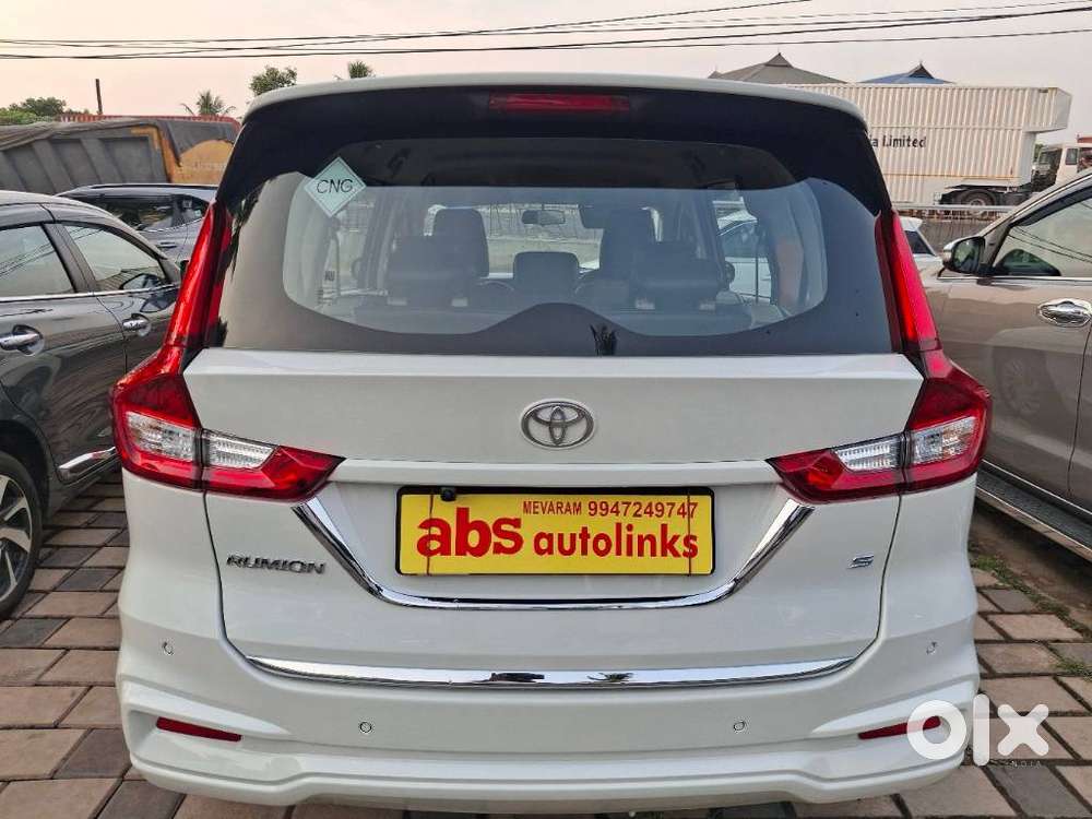 Toyota Rumion S Cng, 2026, Cng & Hybrids