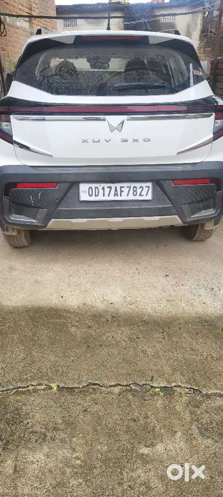 Mahindra Xuv 3xo Ax5l Petrol 2025