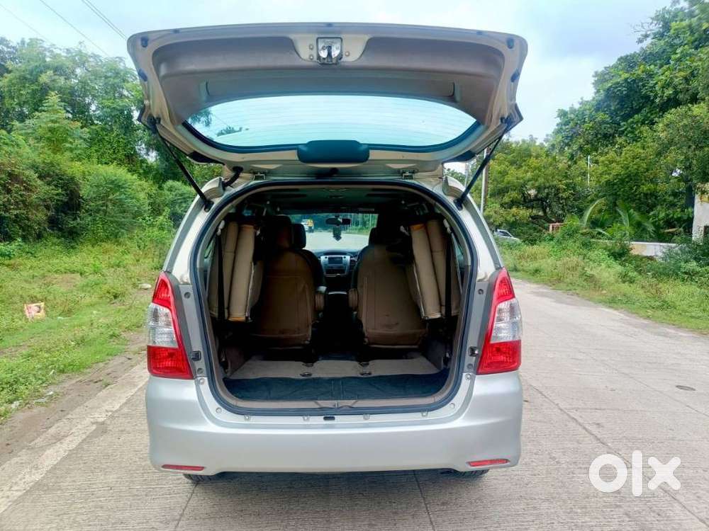 Toyota Innova 2.5 Zx 7 Str Bs-iv, 2015, Diesel