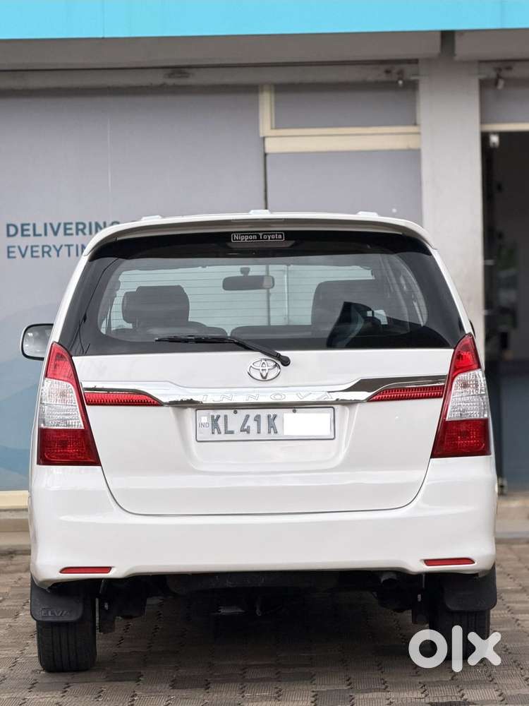 Toyota Innova 2.5 G (diesel) 8 Seater, 2015, Diesel