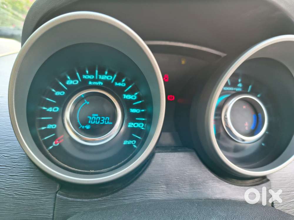 Mahindra Xuv500 2.2 W10, 2016, Diesel
