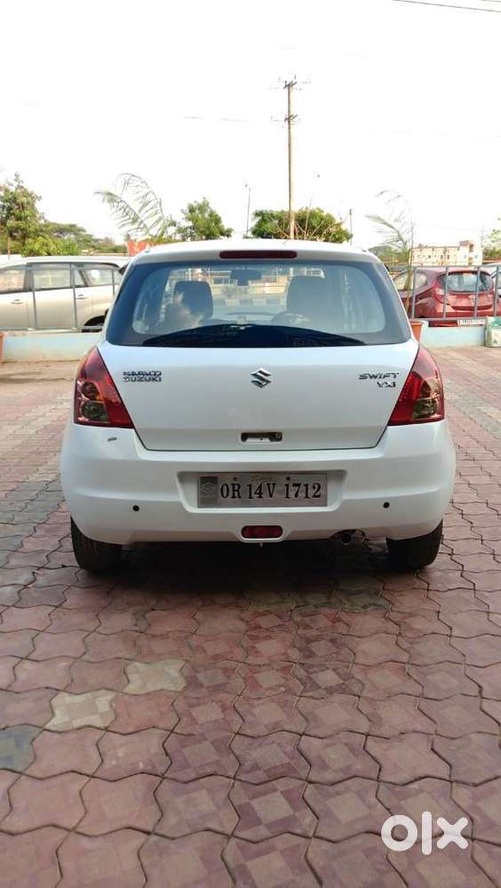 Maruti Suzuki Swift 2011-2014 Vdi, 2010, Petrol