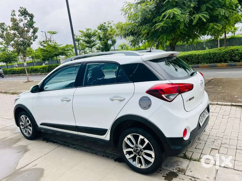 Hyundai I20 Active 2015 Petrol Well Maintained